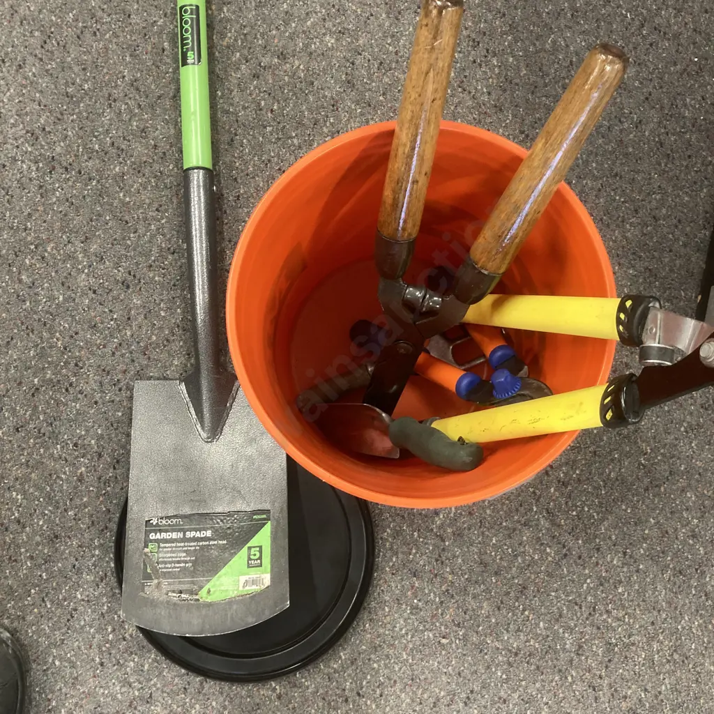 Bucket, Spade, Loppers, Garden Trowels Etc Image 1++