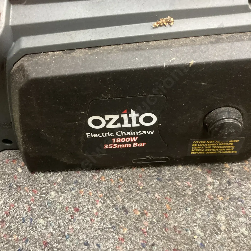 Ozito ECS-355 Electric Chainsaw Image 1++