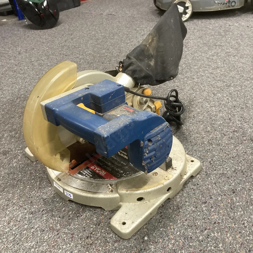 Ryobi 210mm Compound Mitre Saw, 1200W, CMS812 Image 1++