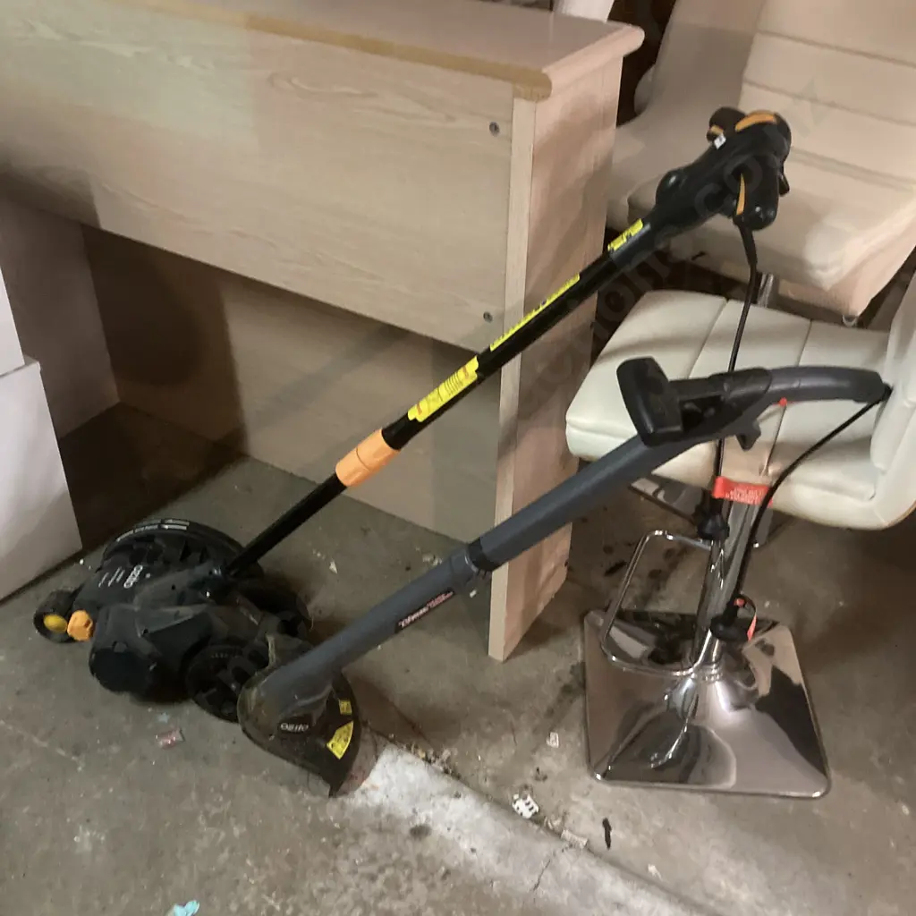 Ozito 1400W Lawn Edger Dual Cut, Ozito 230mm Line Trimmer, Pack of Ozito Grass Trimmer Blades Image 1++