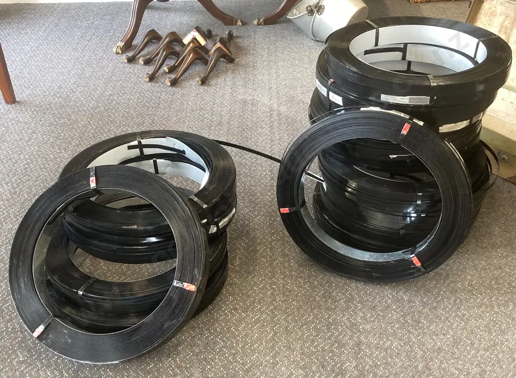 Fifteen Rolls of 16mm Black High Tensile? Steel Strapping, 45-50Kg? Each Roll, 545mm Dia, 60mm Core Image 1++