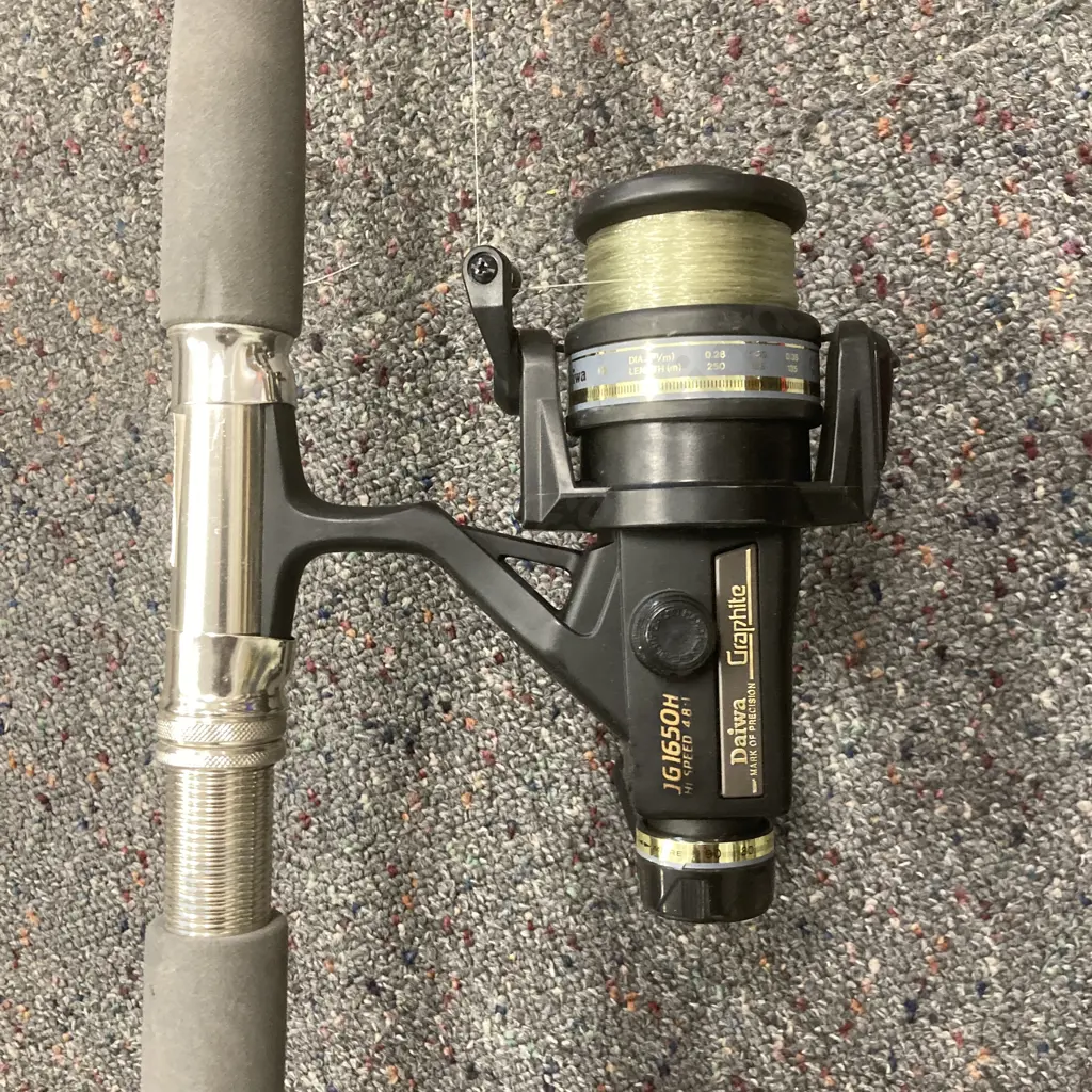 Shimano Aeroglas A62602 6' Rod With Daiwa JG16504 Reel Image 1++