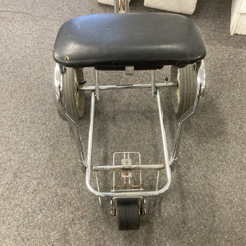 Golf Trundler, Kean Kart 3 Wheel With Seat Image 1++