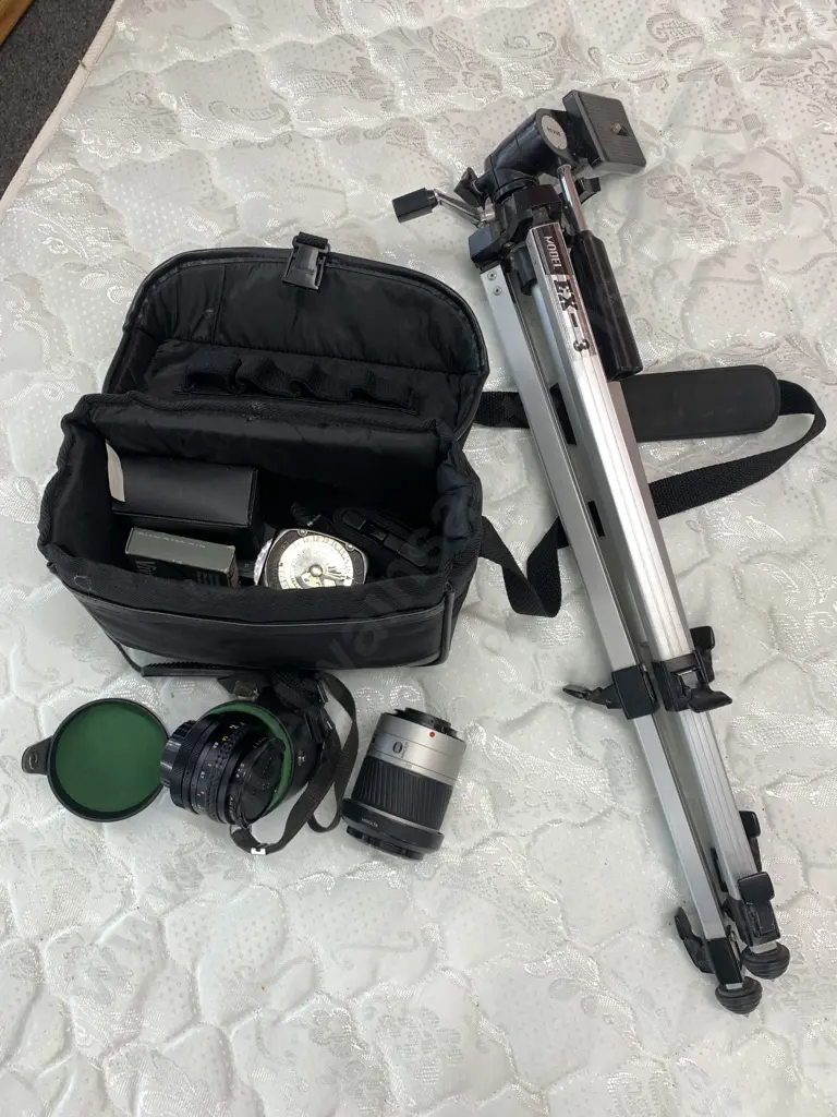 Assorted Camera Sundries In Bag, Makinon Lens, Minolta AF Zoom Lens, EX-3 Tripod Image 1++
