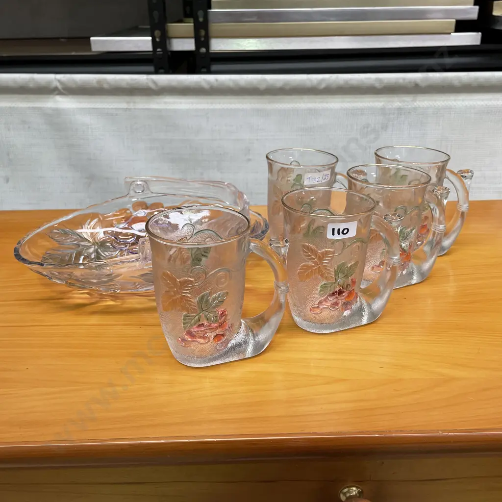 Set of 5 Vintage Moulded Glass Mugs with coloured and moulded grape/leaf design with handled basket Image 1++