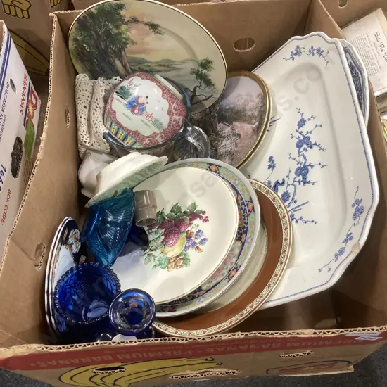 Box Lot China Items, Poole, Crown Lynn, Royal Doulton Etc