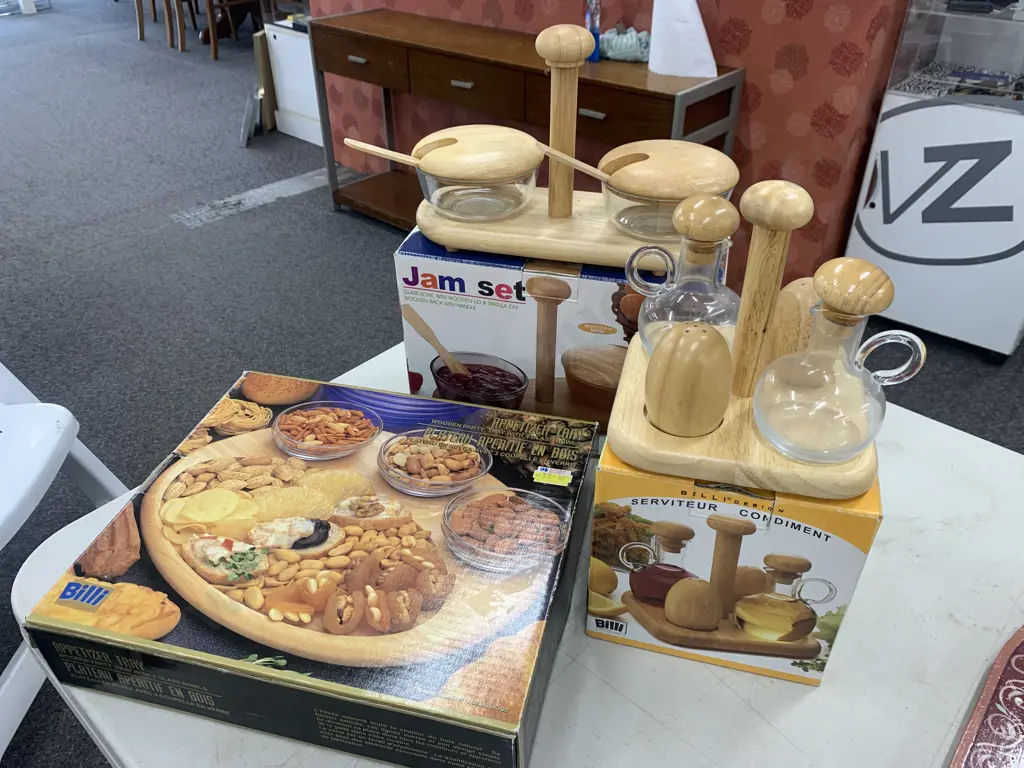 Wooden Condiment Set, Jam Set & And Appetiser Tray  Image 1++