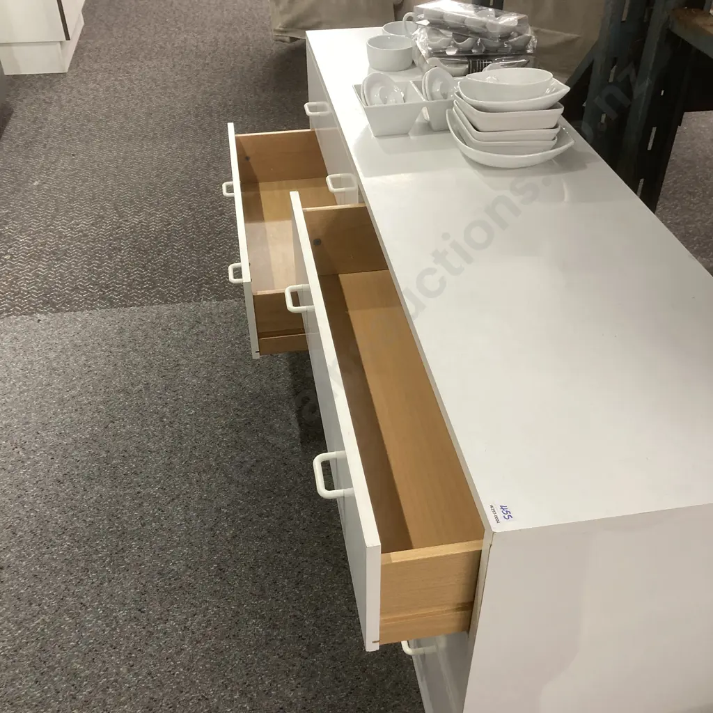 White 6 Drawer Lowboy, H74 W160.5 D44cm Image 1++