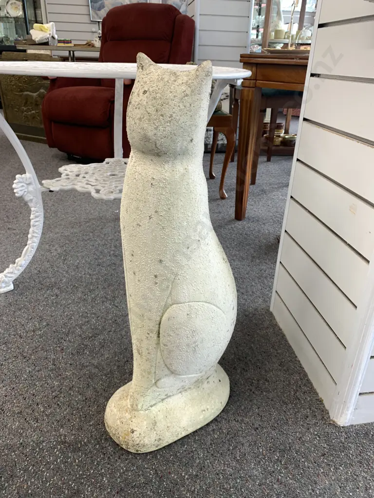Vintage Ornamental Concrete Cat Painted White, 73 x 32cm Image 1++