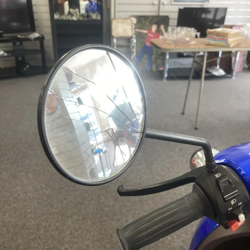 2019 ZNEN Honey Bee Motor Scooter, Rego 3/8/2022, 2227 Miles, ZN50QT-51A (Stored For Last 12 Months Sold As Is Where Is) Image 1++