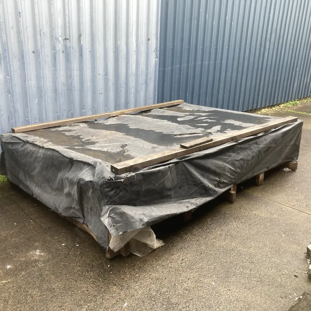 Glass Reinforced Concrete Communal Table - Insitu Glass Reinforced Concrete Made In New Zealand 2019, H95 W270 D180 Image 1++