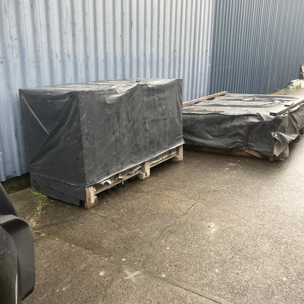 Glass Reinforced Concrete Communal Table - Insitu Glass Reinforced Concrete Made In New Zealand 2019, H95 W270 D180 Image 1++