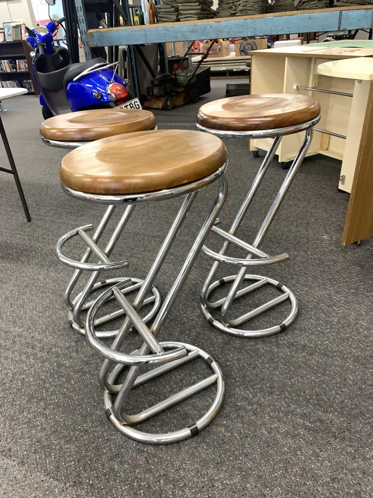 Set of 3 Modern Barstools, Round Rimu Indented Top On Polished Steel Base, 74 x 37cm Image 1++