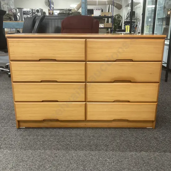 Rimu Effect 8 Drawer Lowboy With Recessed Handles, H77 W117 D40cm