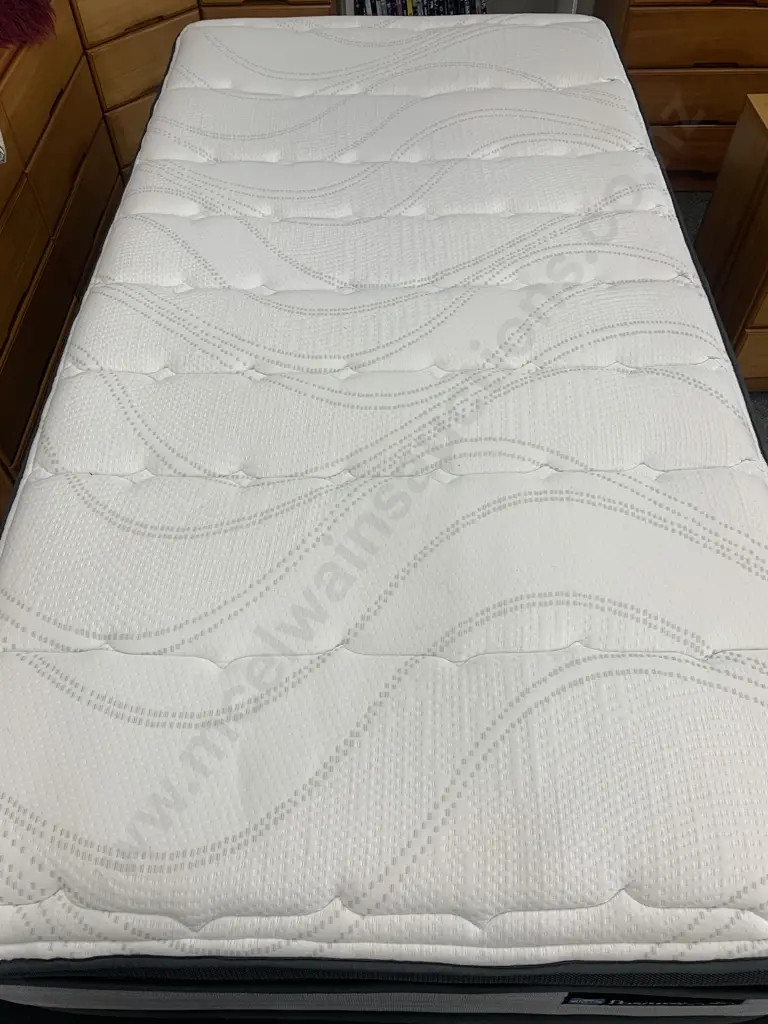 As New Sealy Posturepedic Elevate 'Tribute Plush' King Single Bed, Pillow Top, White / Grey, 105 x 200cm Image 1++