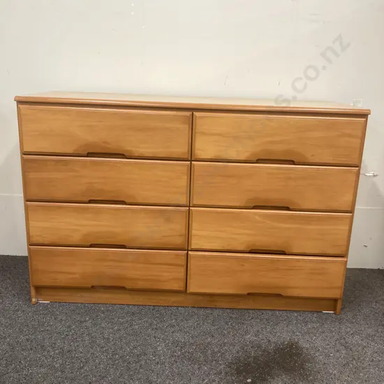 Rimu Effect 8 Drawer Lowboy With Recessed Handles, H77 W117 D40cm