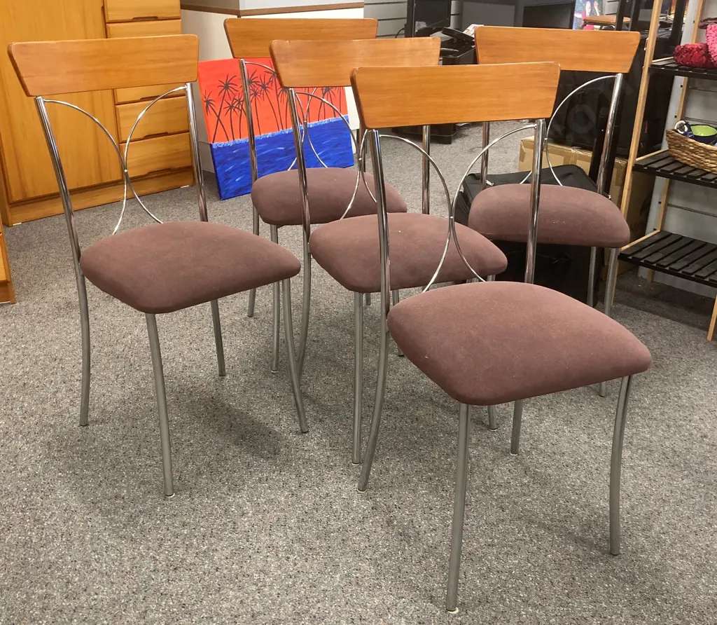 Set of Five Modern Dining Chairs, Chrome Legs, Curved Wood & Chrome Back, Mauve Fabric Image 1++