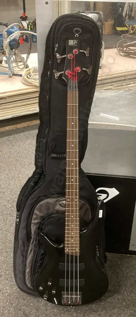 Black Bass Guitar, Soundgear By Ibanez SR300L With Padded Guitar Case Image 1++