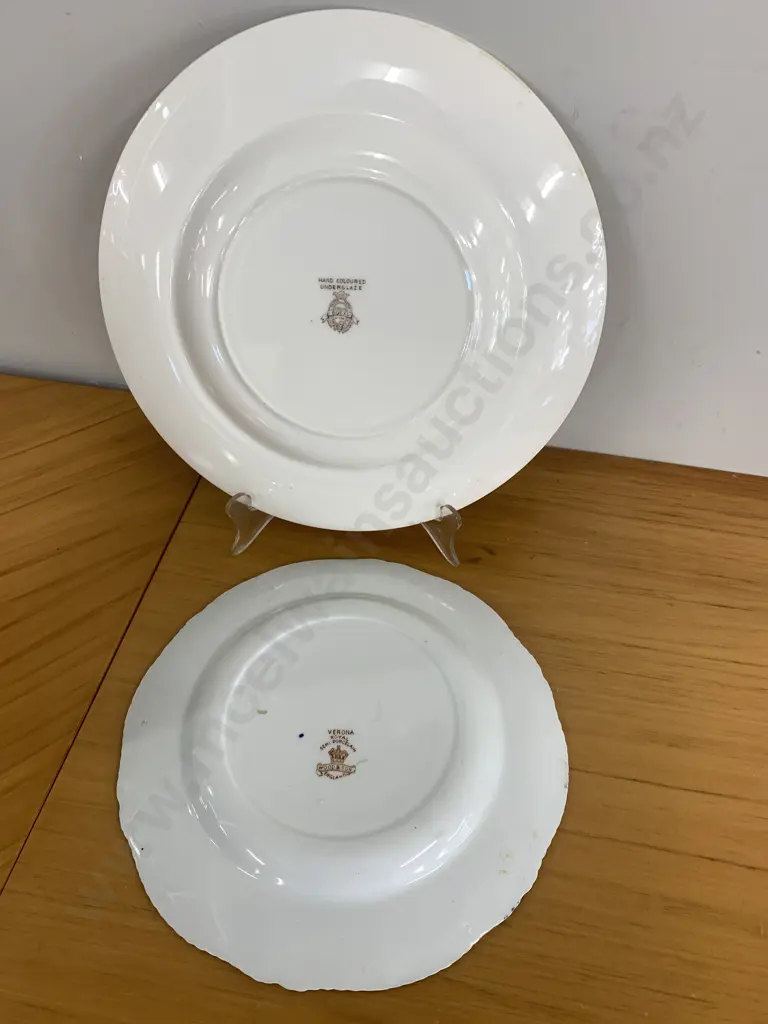 Vintage Woods & Sons 'Verona' Plate And Crown Ducal Fruit Plate  Image 1++