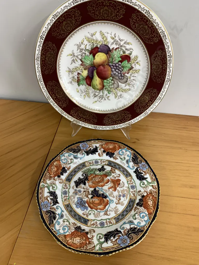 Vintage Woods & Sons 'Verona' Plate And Crown Ducal Fruit Plate  Image 1++
