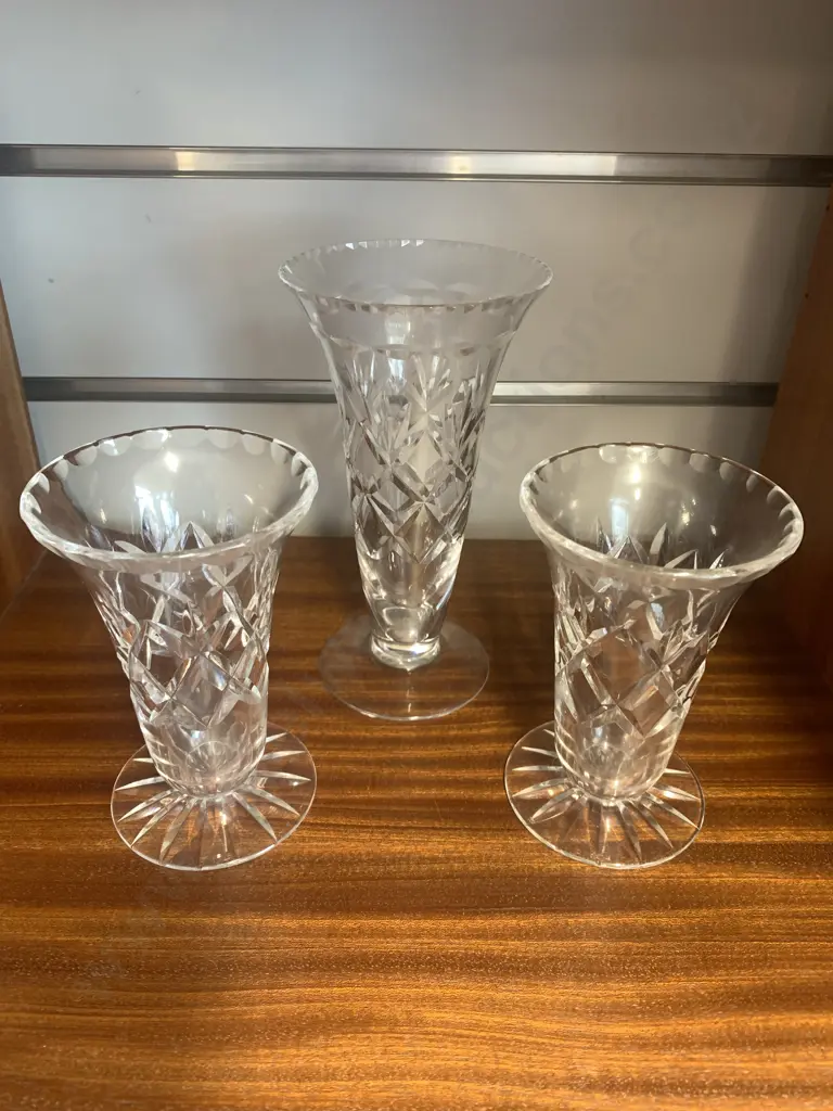 Vintage Crystal Vases x 3 Image 1++