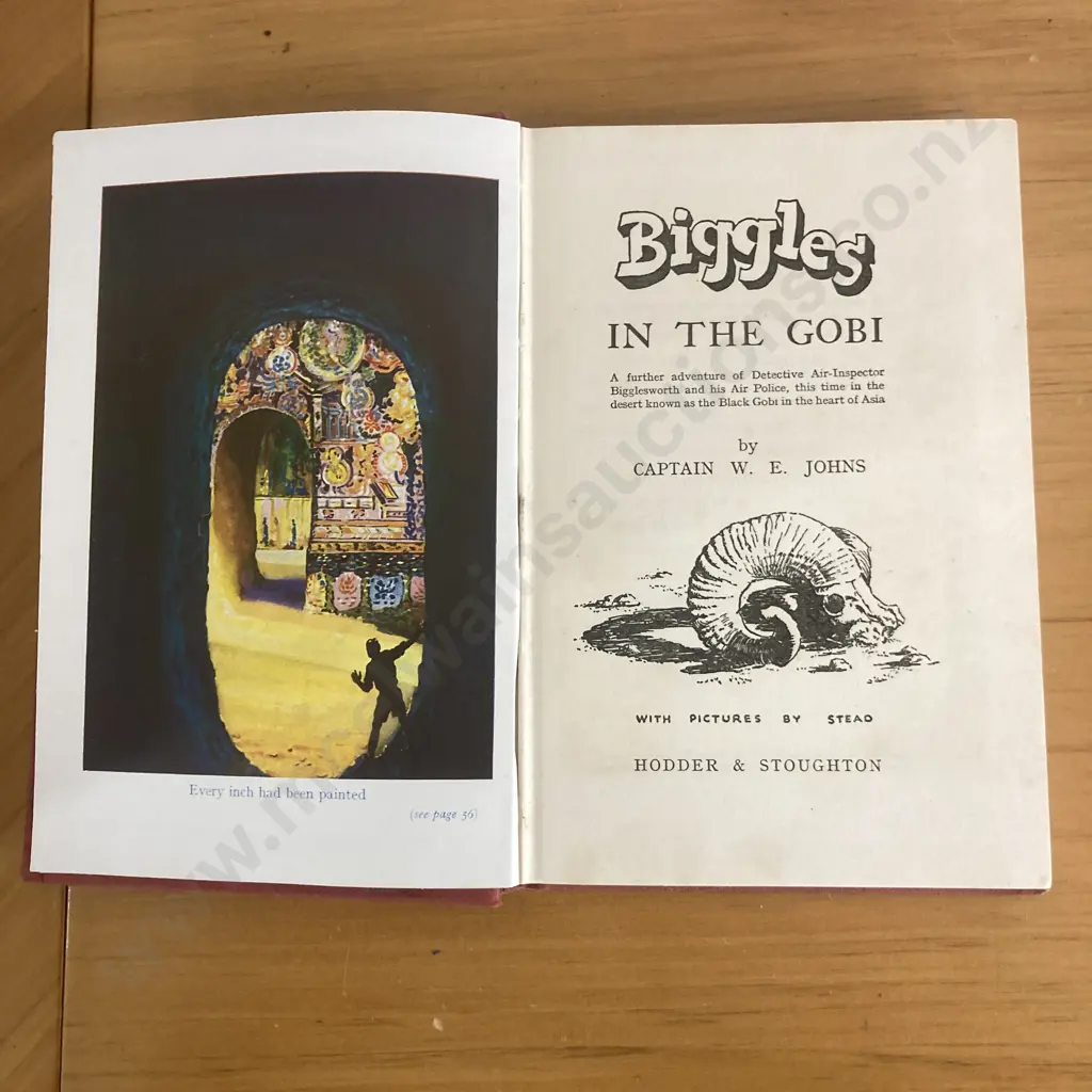 First Edition (1953) Biggles in the Gobi by Johns, W. E. (Captain), Hardcover, London: Hodder & Stoughton Image 1++