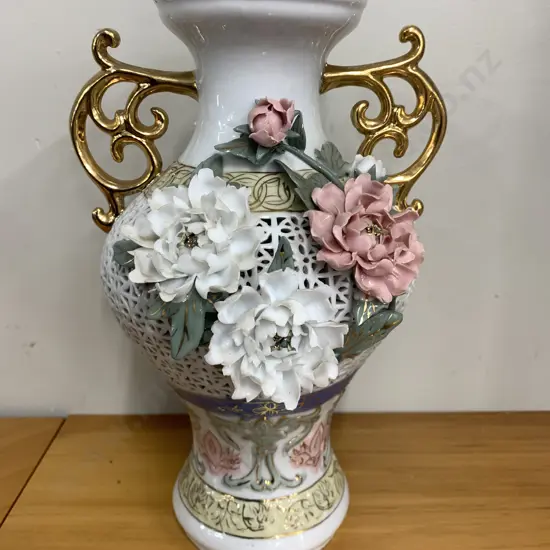 Vintage Reticulated Porcelain Vase White With Gold Gilding & 3d Flowers H29cm