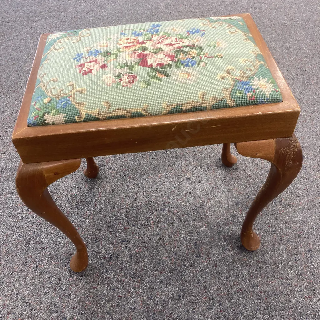 Vintage Needlepoint Footstool, Cabriole Legs, H46 W47 D35cm Image 1++