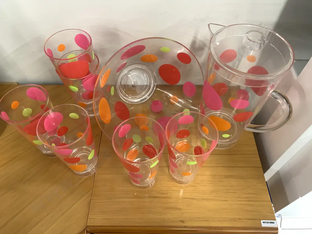 Retro Drinks Set & Salad Bowl Clear With Pink/Orange/Green Spots Image 1++