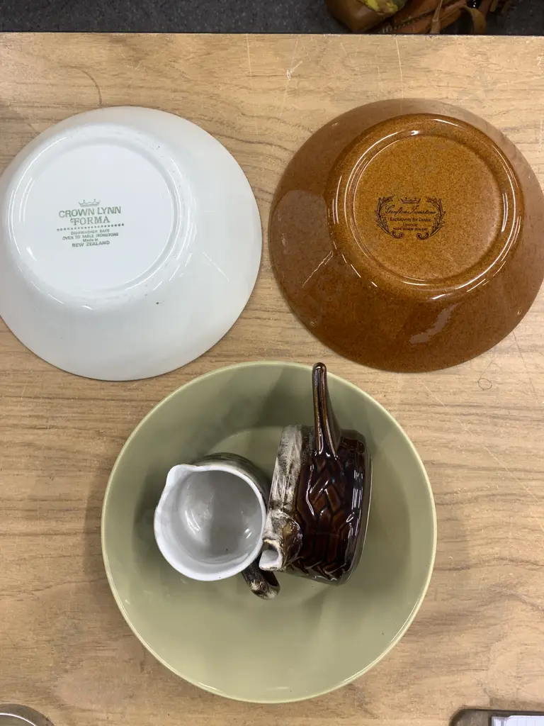 Assortment of Serving Bowls, Creamer, Gravy Boat Including Crown Lynn, Devaz, Etc Image 1++