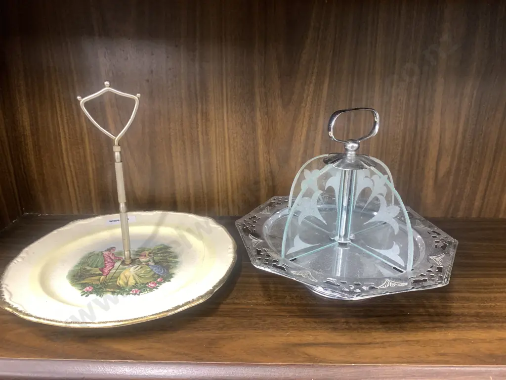 Vintage Retro Partitioned Pedestal Plate & A Crown Lynn Cake Plate Image 1++