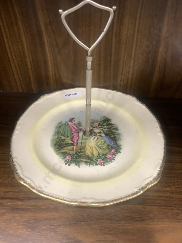 Vintage Retro Partitioned Pedestal Plate & A Crown Lynn Cake Plate Image 1++