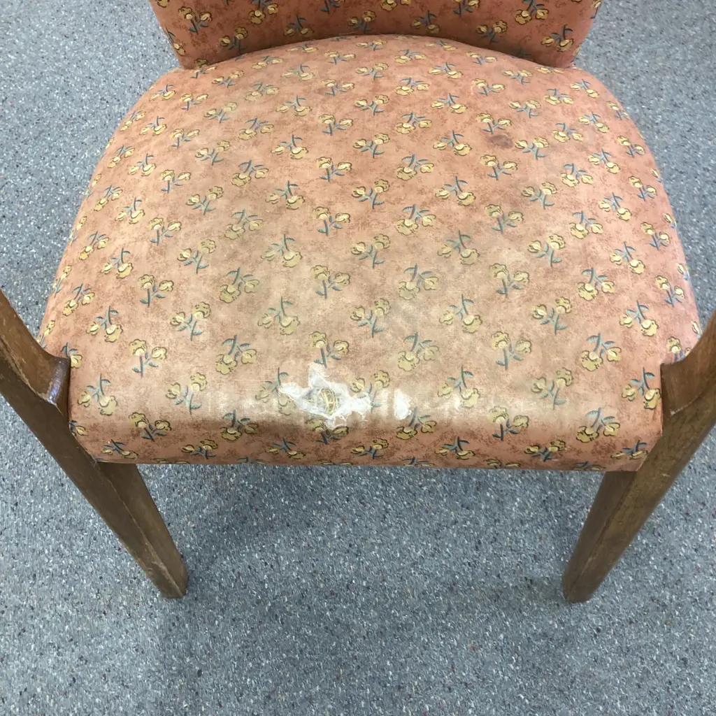 Vintage Oak Armed Lounge Chair Image 1++