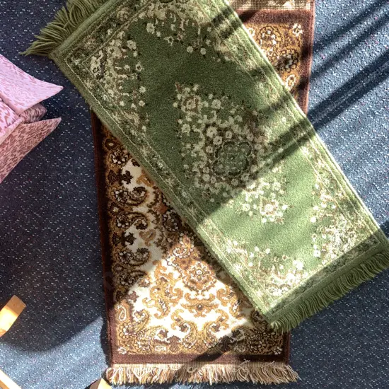 Vintage Floor Rug & Runner 1x Brown/Gold/Green Tones L170cm, W138cm.1x Green/Cream Tones L150cm,W30cm (af)