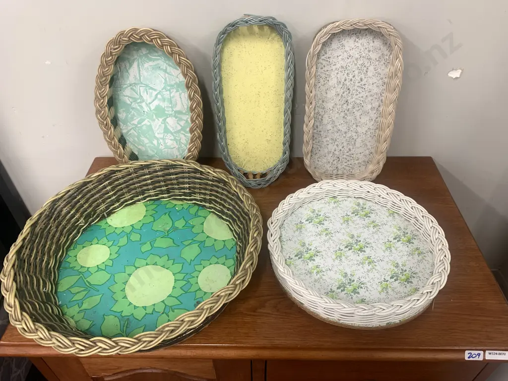 Assortment of Retro Cane Trays & Basket Image 1++