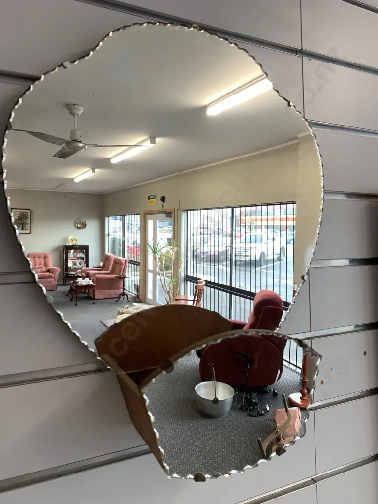 Vintage Retro Boxed Mirror, 48 x 40cm Image 1++