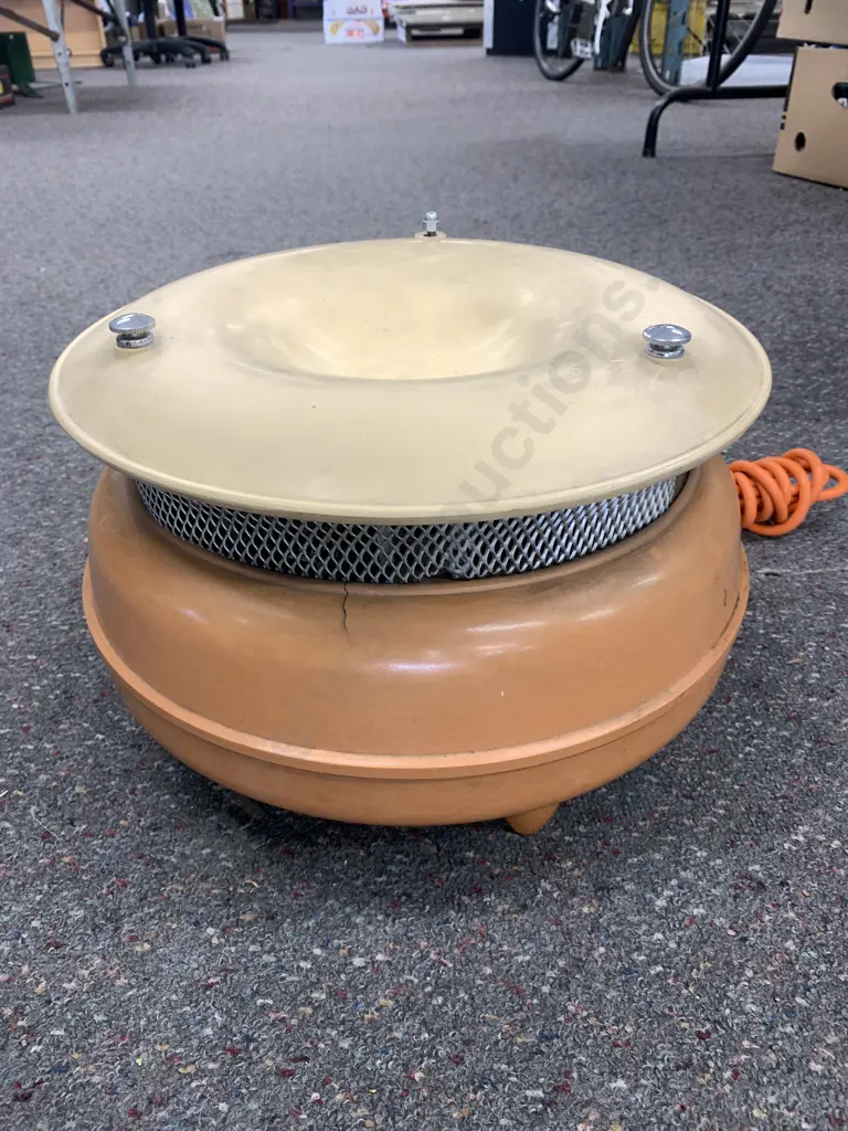Vintage Art Deco Retro Bakelite Kasyaire Circular Heater On Three Feet (In Working Condition) Image 1++
