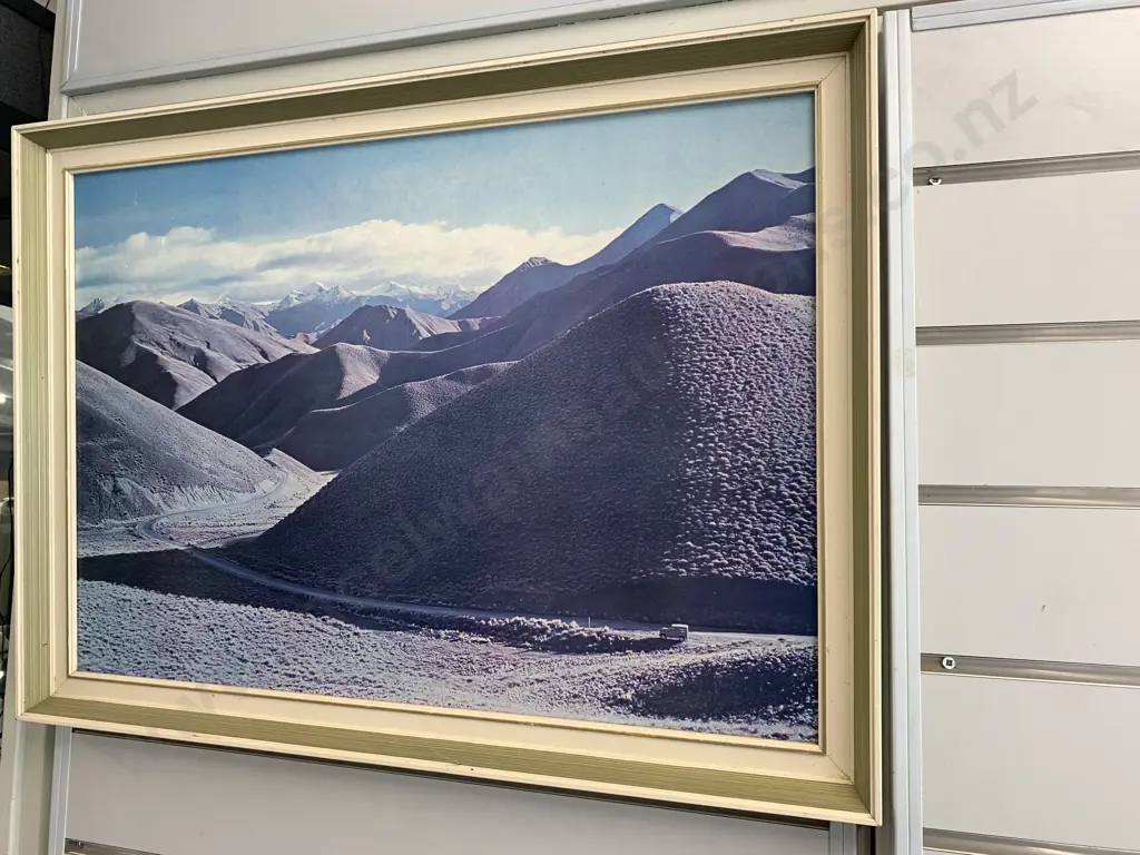 Vintage Framed Artwork 'Mountain Scene' 48 x 67cm Image 1++