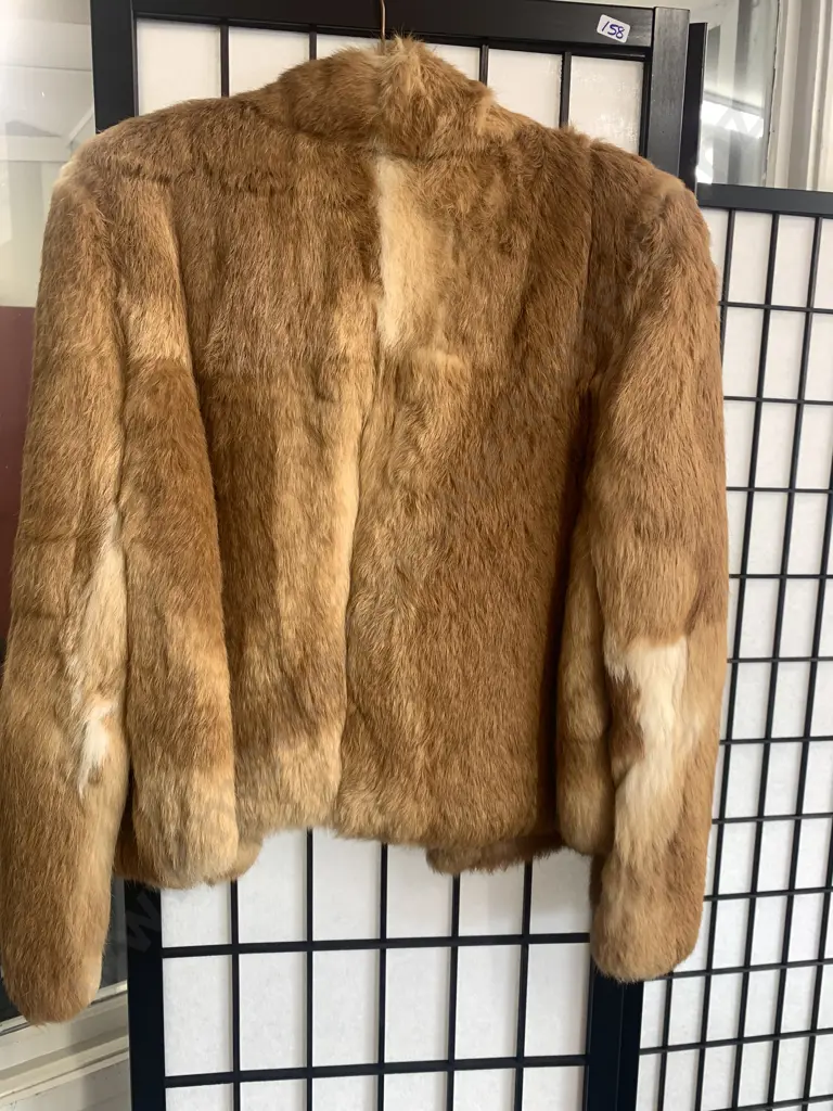 Stunning Vintage 'Beneta Furs' Jacket Australian Made 'Lapin Fur' Tan Colour Size Medium  Image 1++