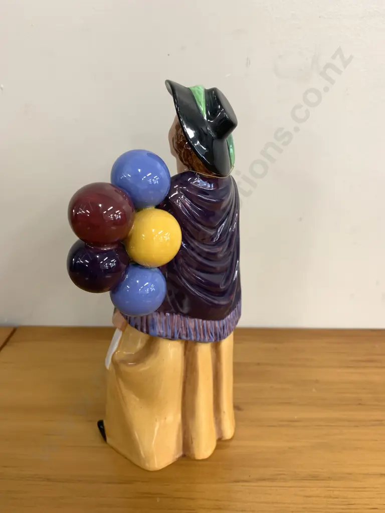 Royal Doulton Figurine 'Balloon Lady' HN2935 By Peter A Gee Purple / Gold And White Dress H22cm Image 1++