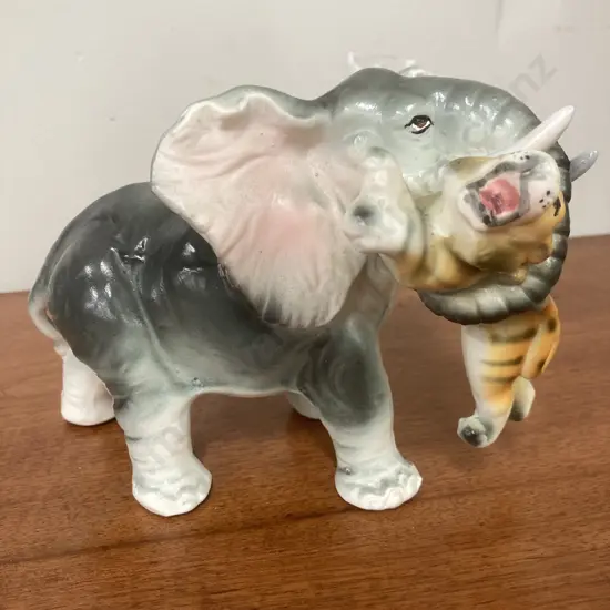 Vintage Elephant & Tiger Hand Painted Ceramic Figurine, Grizelle Japan c1950, 14 x 20cm