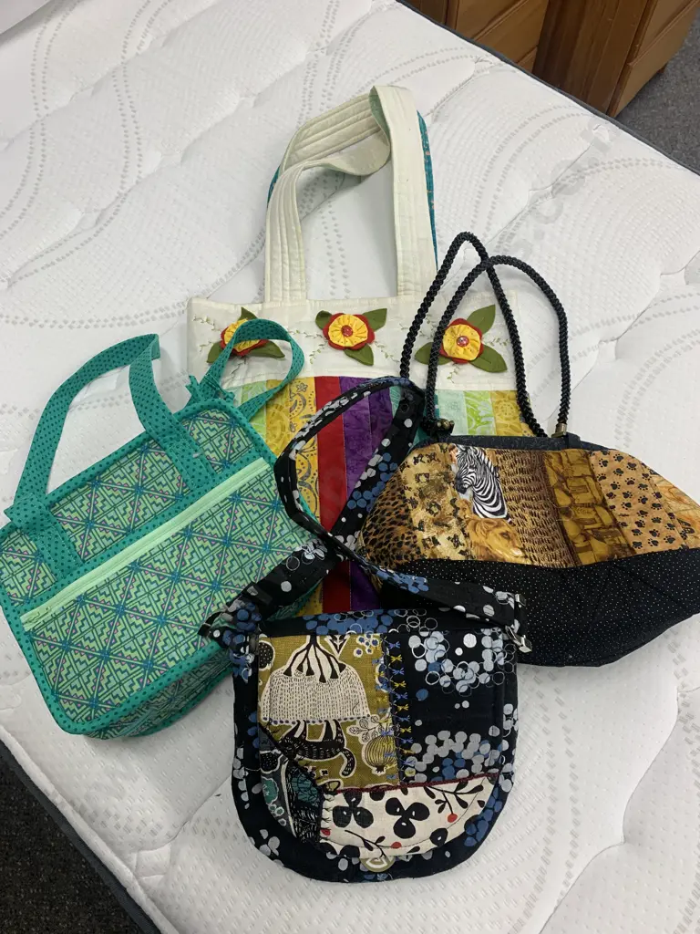 Assortment Of Vintage Patchwork Bags Image 1++