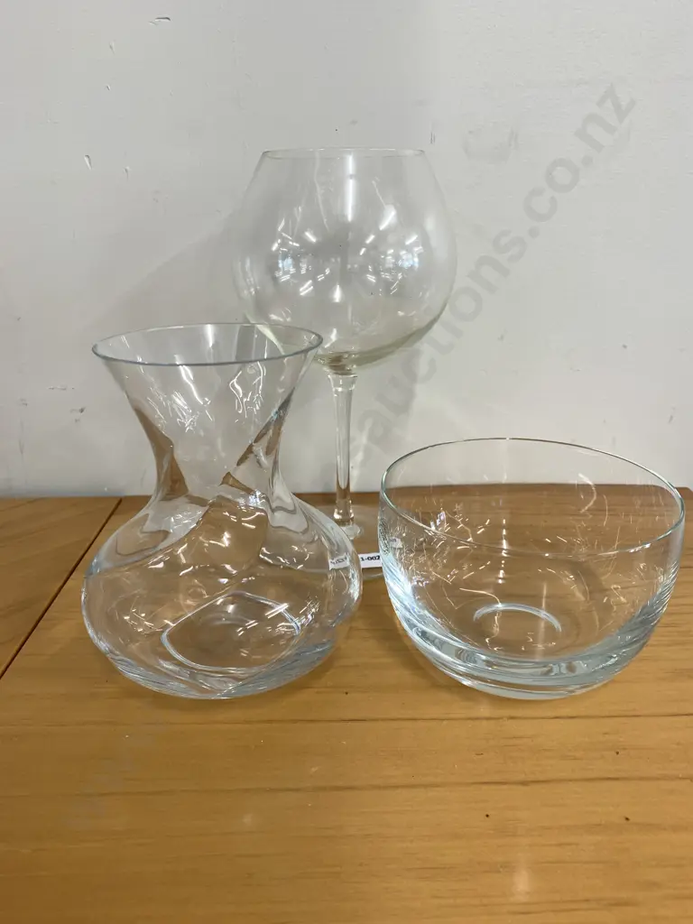 Krosno Vase, Bohemia Bowl, Romania Crystal Stemmed Glass Image 1++