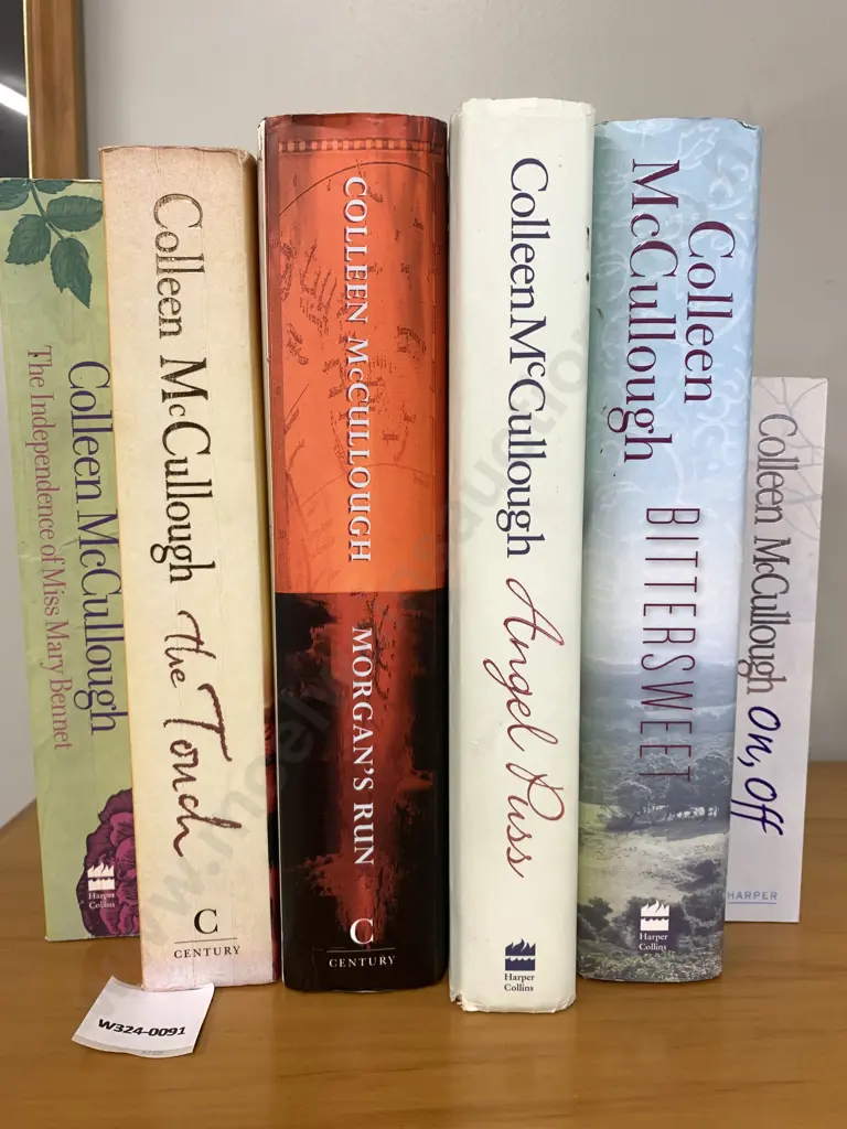 Lot Of Six Colleen McCullough Image 1++