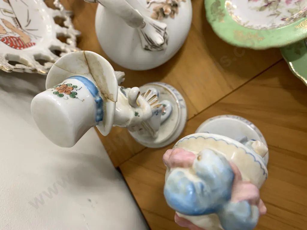 Assortment Of China Items Including Wedgewood, Gainsborough Etc Image 1++