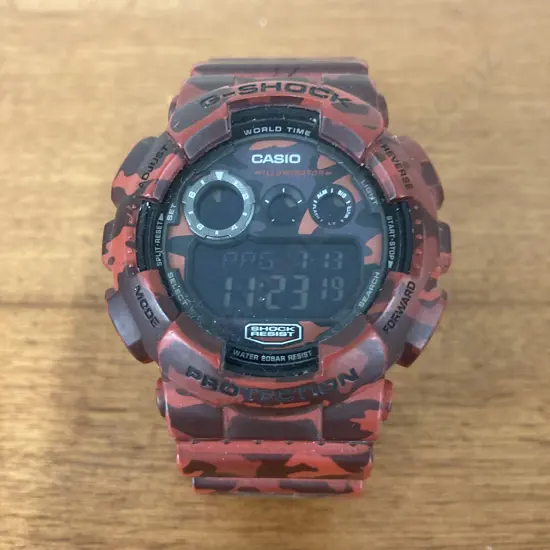 Casio G-Shock 3427 Digital Mens Camouflage Series Red Watch GD-120CM