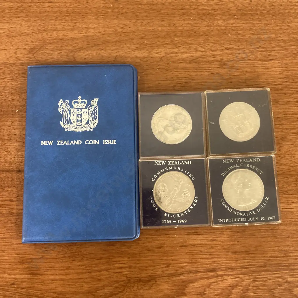 Lot of NZ UNC Coins,1982 Takahe Coin Set, 2 x Cased 1967 Decimal Currency Commemorative & 2 x Cook Bi-Centenary Dollars Image 1++