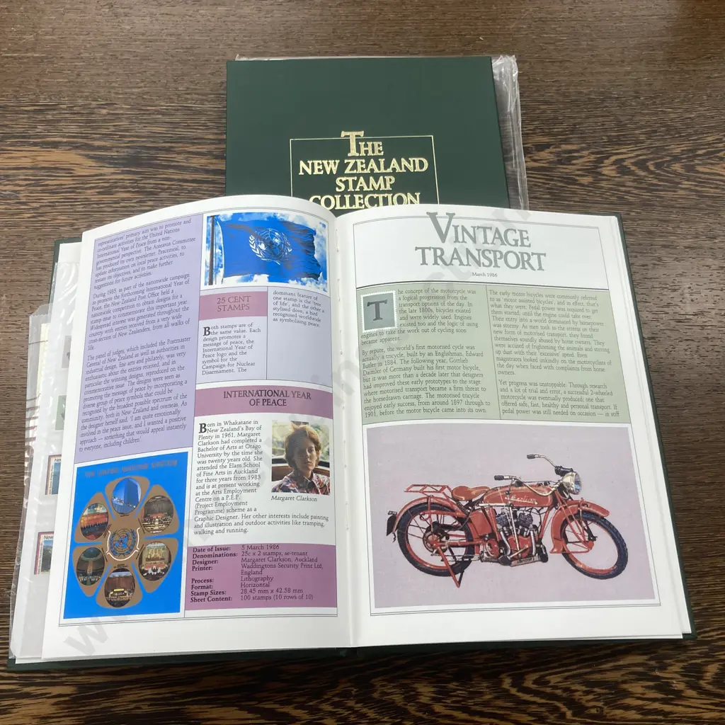 The New Zealand Stamp Collection 1986, Special Collectors Edition, A Collection Of All The Stamps Issued By NZPO In 1986 Image 1++