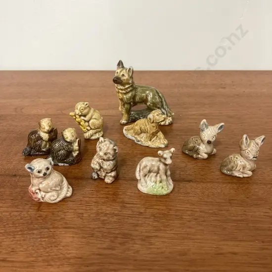 Assortment of 10 Wade Whimsies (All As Found)