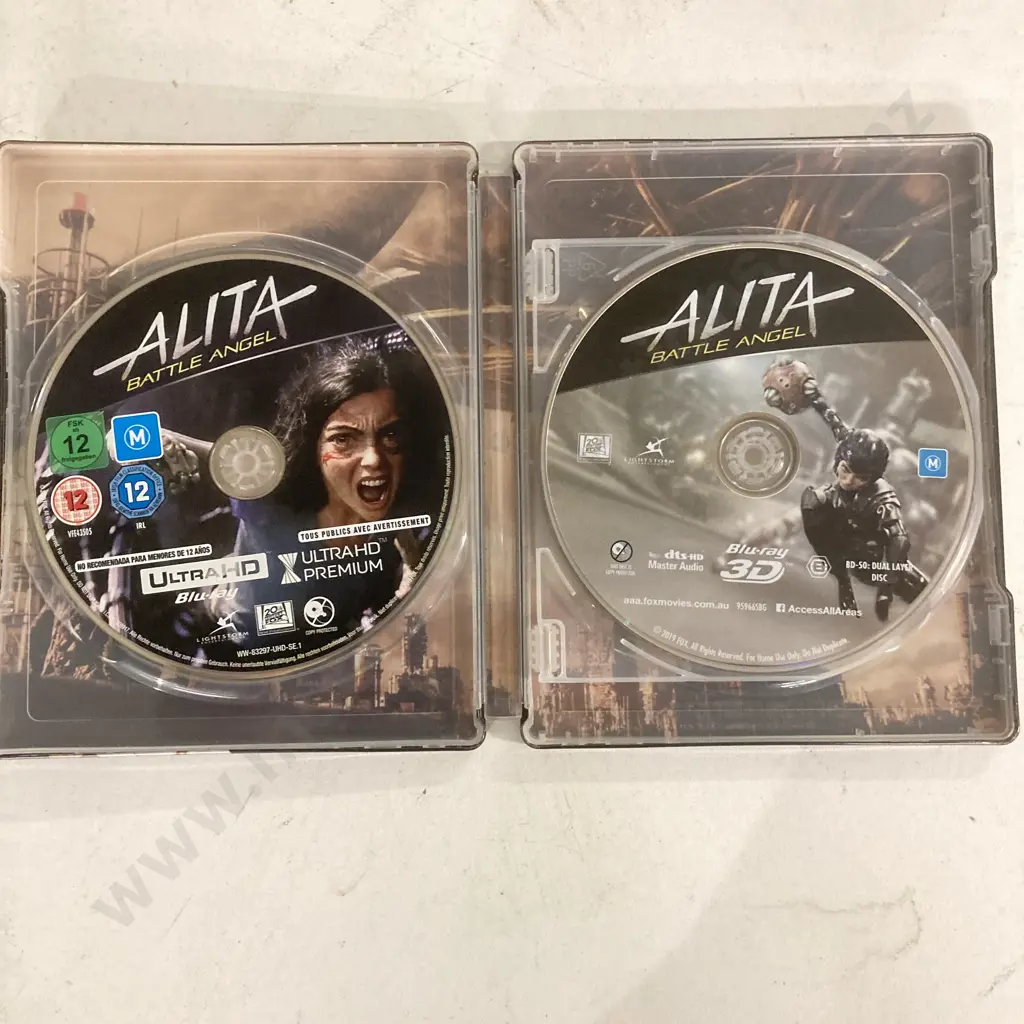 4K UltraHD & Blu-Ray Steelbooks x 4, Fantastic Beast Crimes Of Grindlewald, Alita, Rampage & Incredibles 2 Image 1++